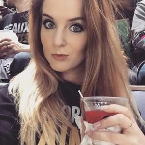 Meet your Posher, Simone